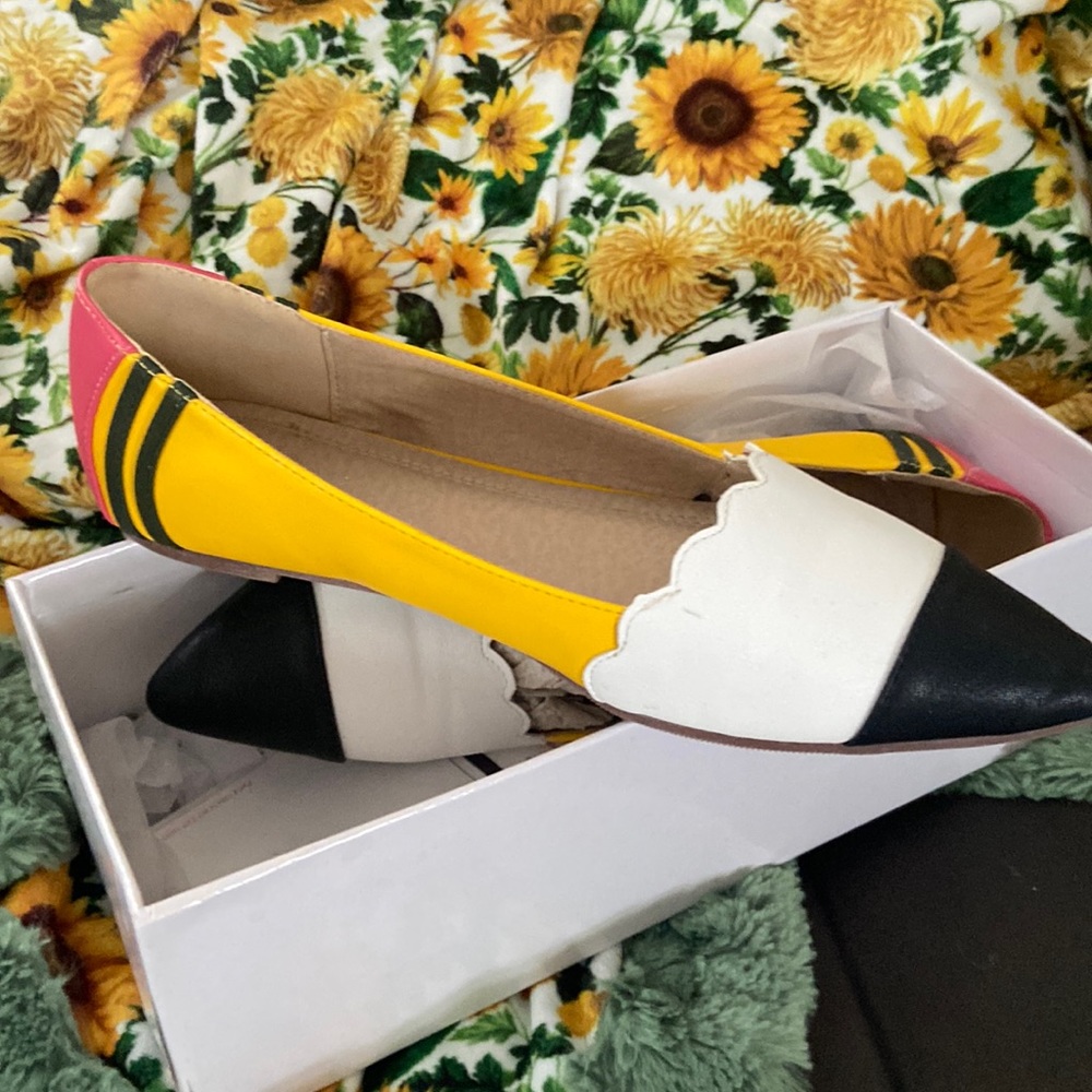 Women’s shoe size 9